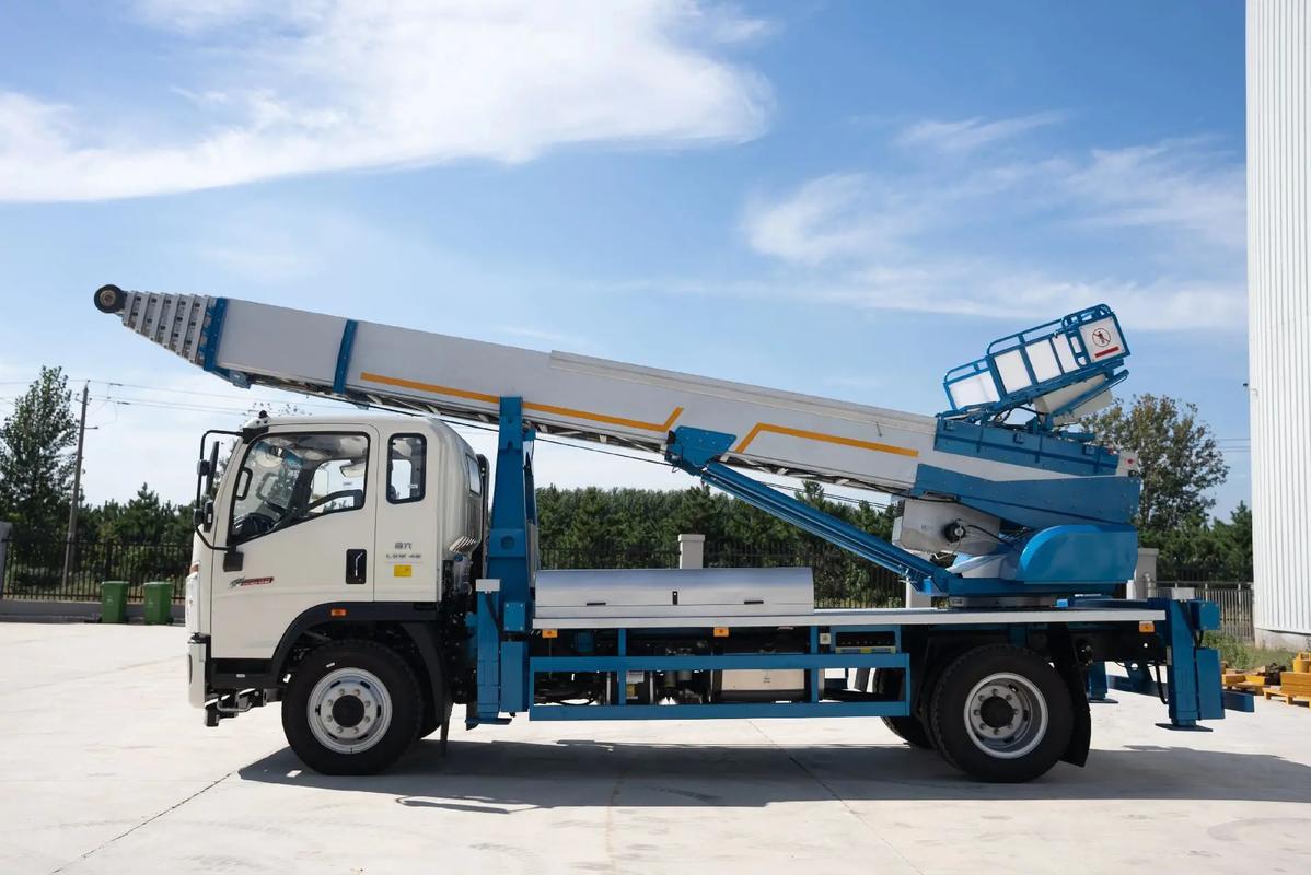 来安县云梯上料车租赁费用