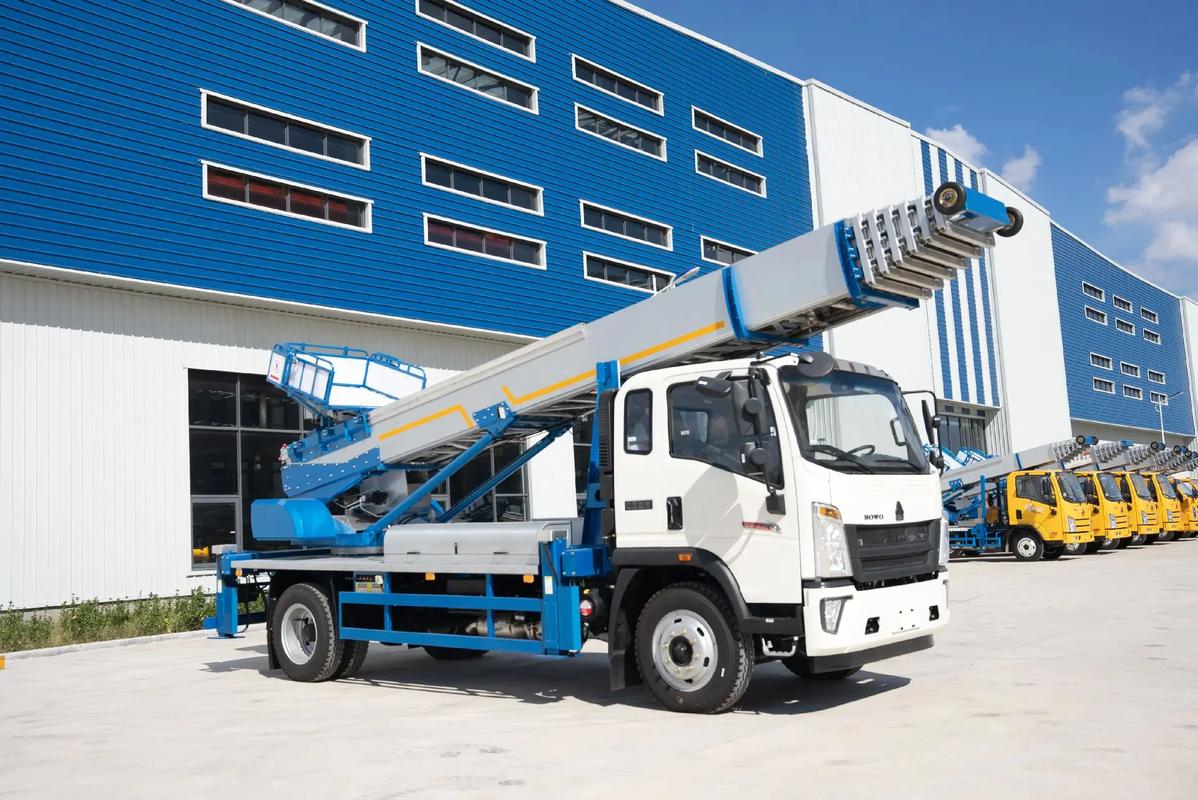 来安县出租云梯车高空作业车 建筑垃圾搬运